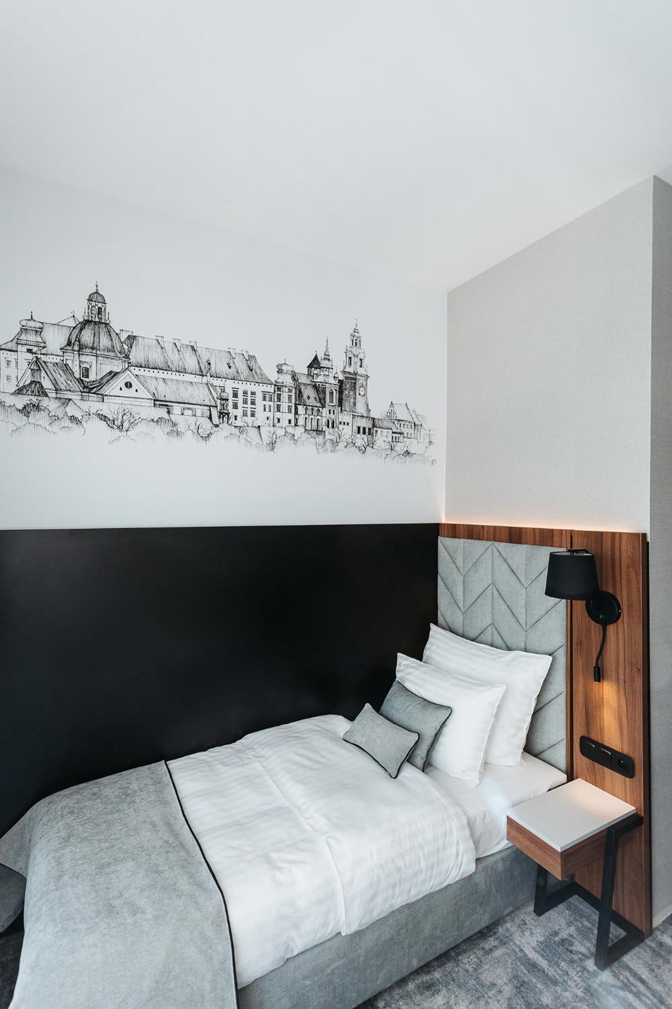 Garden Square 4*